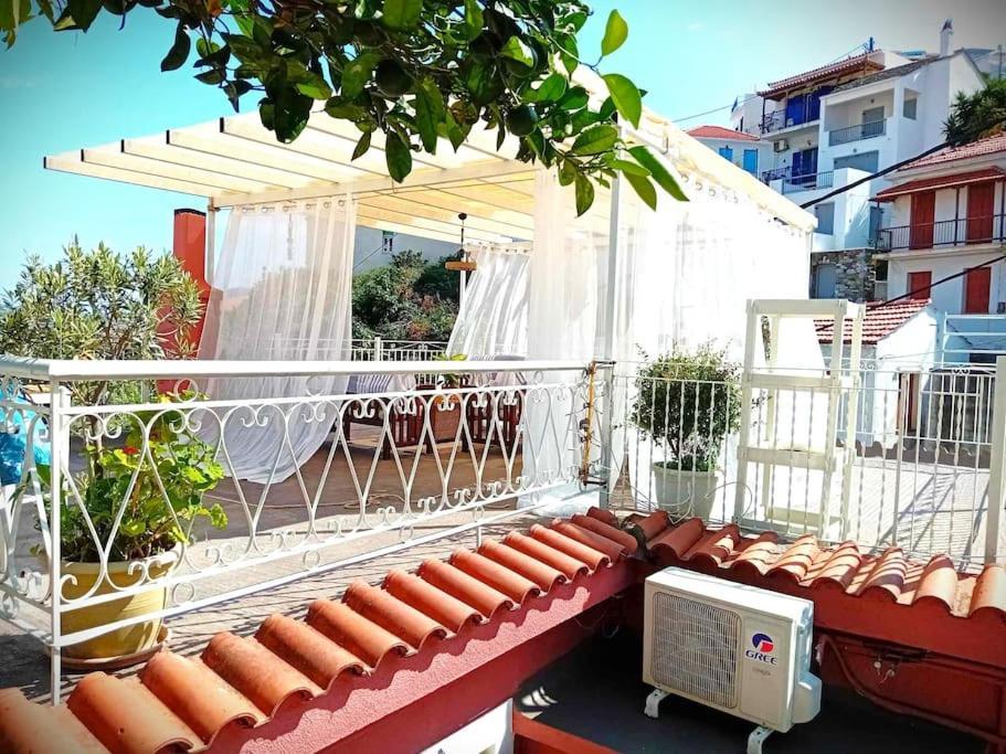 Villa Duka'S Gardenhouse Skopelos Exterior foto